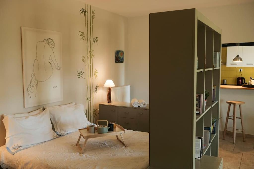 Apartment With Garden In Thessaloniki. Exteriér fotografie